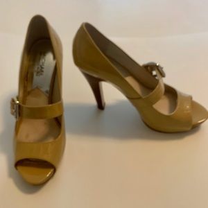 Michael Kors tan patent platform heels